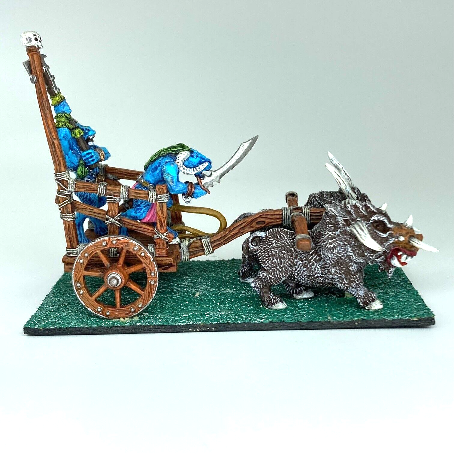 Beastmen Chariot - Chaos Beastmen - Classic Metal Warhammer Fantasy Pa
