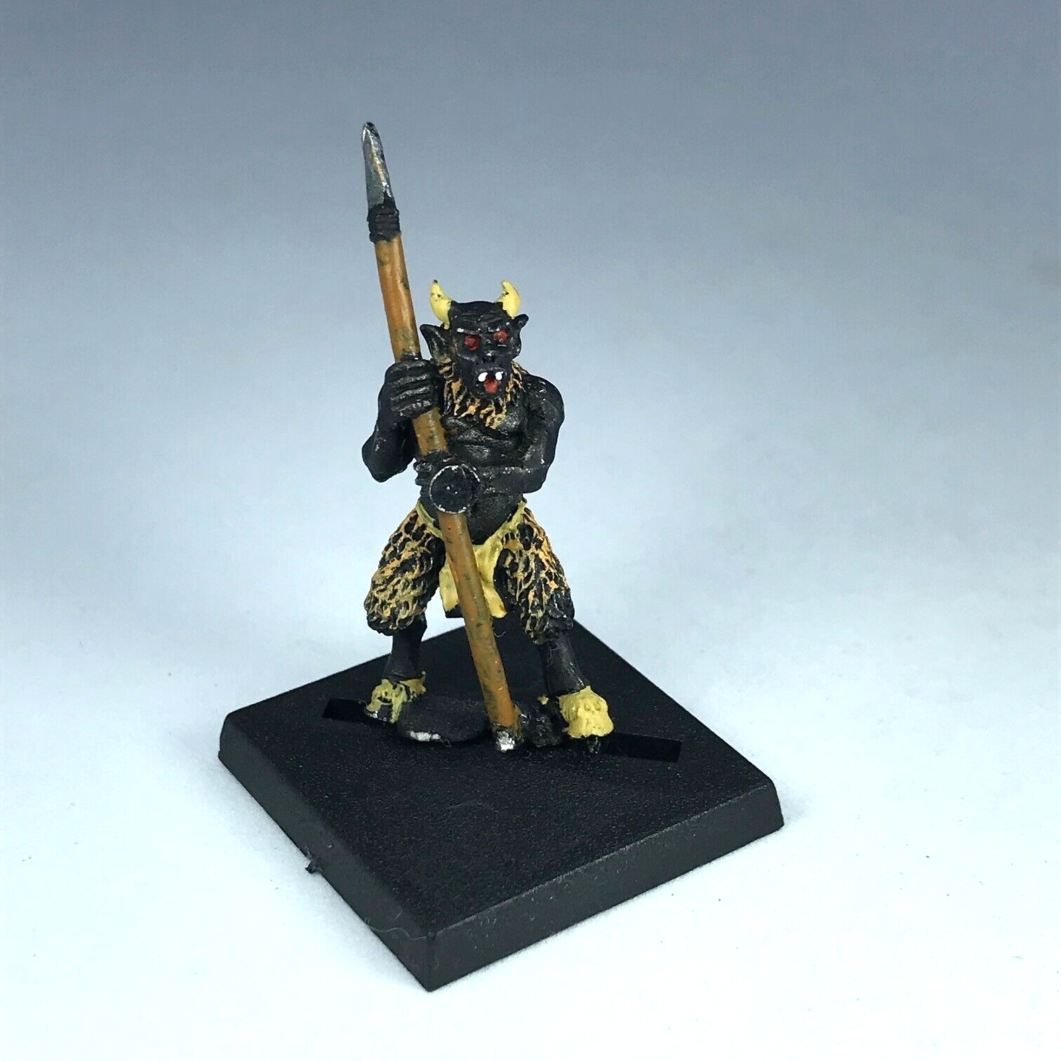 Classic Metal Ungor with Spear Chaos Beastmen - Warhammer Fantasy X841