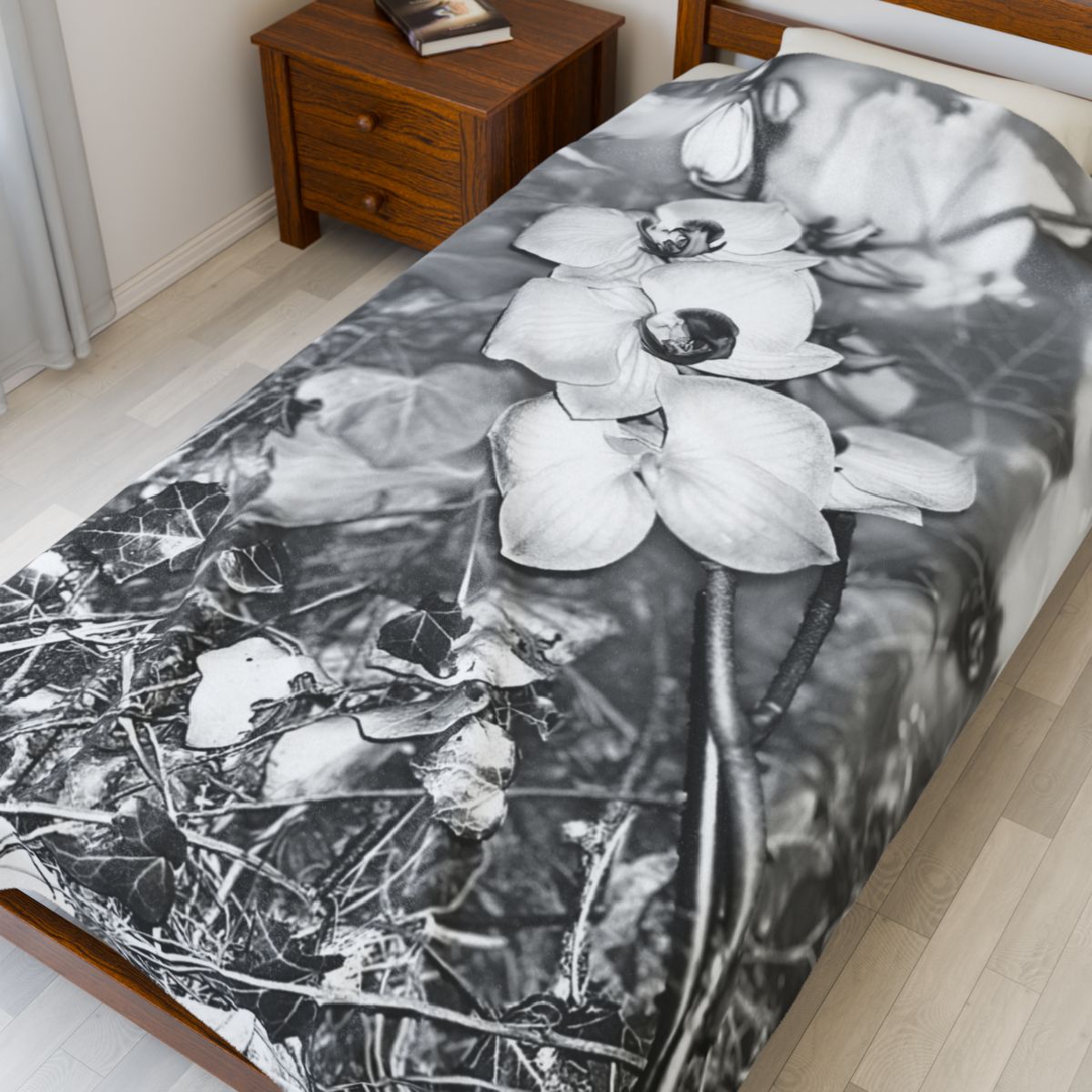 Black and White Floral Throw Blanket